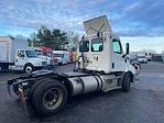 Used 2019 Freightliner Cascadia Day Cab 4x2, Semi Truck for sale #270101 - photo 5