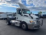 Used 2019 Freightliner Cascadia Day Cab 4x2, Semi Truck for sale #270105 - photo 4