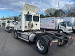 Used 2019 Freightliner Cascadia Day Cab 4x2, Semi Truck for sale #270105 - photo 2