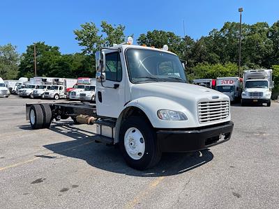 Used 2014 Freightliner M2 106 4x2, Cab Chassis for sale #523378 - photo 1