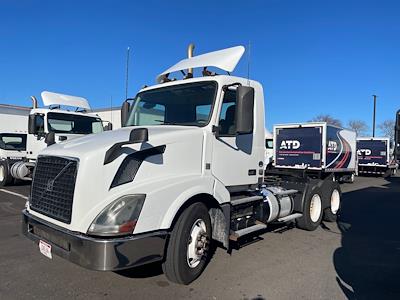 Used 2016 Volvo VNL 6x4, Semi Truck for sale #643710 - photo 1