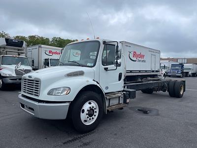 Used 2016 Freightliner M2 106 Conventional Cab 4x2, Cab Chassis for sale #655026 - photo 1