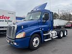 Used 2017 Freightliner Cascadia Day Cab 6x4, Semi Truck for sale #679449 - photo 1