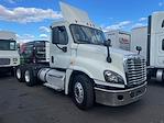 Used 2019 Freightliner Cascadia Day Cab 6x4, Semi Truck for sale #808825 - photo 4