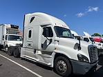 Used 2019 Freightliner Cascadia Sleeper Cab 6x4, Semi Truck for sale #877472 - photo 1