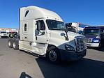 Used 2019 Freightliner Cascadia Sleeper Cab 6x4, Semi Truck for sale #877486 - photo 4