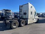 Used 2019 Freightliner Cascadia Sleeper Cab 6x4, Semi Truck for sale #877486 - photo 5