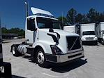 Used 2016 Volvo VNL 4x2, Semi Truck for sale #399335 - photo 3