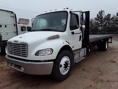 Used 2014 Freightliner M2 106 Day Cab 4x2, Flatbed Truck for sale #534181 - photo 1