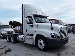 Used 2016 Freightliner Cascadia Day Cab 6x4, Semi Truck for sale #659017 - photo 4