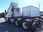 Used 2017 Freightliner Cascadia Day Cab 6x4, Semi Truck for sale #664373 - photo 2