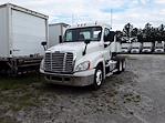 Used 2017 Freightliner Cascadia Day Cab 6x4, Semi Truck for sale #668194 - photo 1