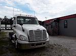 Used 2017 Freightliner Cascadia Day Cab 6x4, Semi Truck for sale #668194 - photo 4