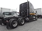 Used 2018 Freightliner Cascadia Sleeper Cab 6x4, Semi Truck for sale #784235 - photo 5