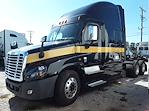 Used 2018 Freightliner Cascadia Sleeper Cab 6x4, Semi Truck for sale #784830 - photo 1