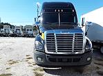 Used 2018 Freightliner Cascadia Sleeper Cab 6x4, Semi Truck for sale #784830 - photo 3