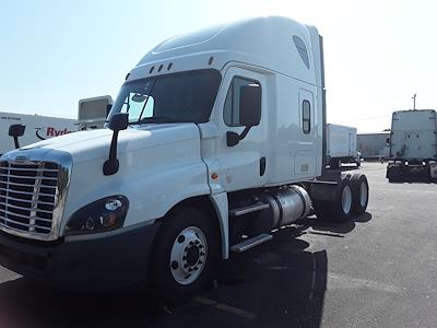 Used 2019 Freightliner Cascadia Sleeper Cab 6x4, Semi Truck for sale #807298 - photo 1