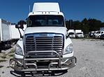 Used 2019 Freightliner Cascadia Day Cab 6x4, Semi Truck for sale #813349 - photo 4