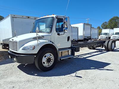 Used 2020 Freightliner M2 106 Conventional Cab 4x2, Cab Chassis for sale #880988 - photo 1