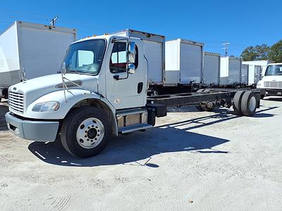 Used 2020 Freightliner M2 106 Conventional Cab 4x2, Cab Chassis for sale #880989 - photo 1