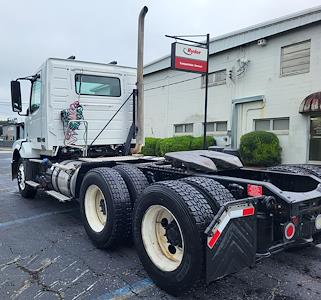 Used 2016 Volvo VNL 6x4, Semi Truck for sale #386220 - photo 2