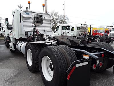 Used 2014 Freightliner Cascadia Day Cab 6x4, Semi Truck for sale #542042 - photo 2