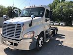 Used 2016 Freightliner Cascadia Day Cab 6x4, Semi Truck for sale #651266 - photo 1