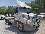 Used 2017 Freightliner Cascadia Day Cab 6x4, Semi Truck for sale #664159 - photo 4
