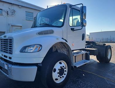 Used 2017 Freightliner M2 106 Conventional Cab 4x2, Semi Truck for sale #666206 - photo 1