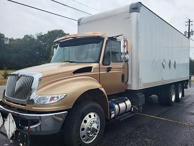 Used 2017 International DuraStar 4400 SBA 6x4, Box Truck for sale #669508 - photo 1