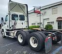 Used 2017 Freightliner Cascadia Day Cab 6x4, Semi Truck for sale #672008 - photo 2