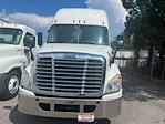 Used 2018 Freightliner Cascadia Sleeper Cab 6x4, Semi Truck for sale #752621 - photo 3