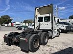 Used 2018 Freightliner Cascadia Day Cab 6x2, Semi Truck for sale #755312 - photo 5