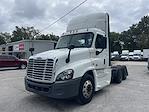 Used 2018 Freightliner Cascadia Day Cab 6x2, Semi Truck for sale #755314 - photo 1
