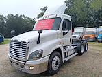 Used 2018 Freightliner Cascadia Day Cab 6x4, Semi Truck for sale #775236 - photo 1