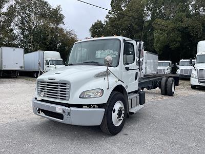 Used 2019 Freightliner M2 106 Conventional Cab 4x2, Cab Chassis for sale #799542 - photo 1