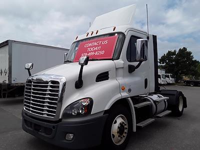 Used 2020 Freightliner Cascadia Day Cab 4x2, Semi Truck for sale #243648 - photo 1