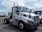 Used 2020 Freightliner Cascadia Day Cab 4x2, Semi Truck for sale #243648 - photo 5