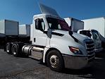 Used 2020 Freightliner Cascadia Day Cab 6x4, Semi Truck for sale #286243 - photo 4