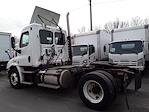 Used 2015 Freightliner Cascadia Day Cab 4x2, Semi Truck for sale #328430 - photo 2