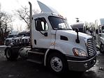 Used 2015 Freightliner Cascadia Day Cab 4x2, Semi Truck for sale #328431 - photo 4