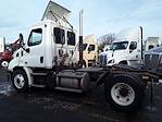 Used 2015 Freightliner Cascadia Day Cab 4x2, Semi Truck for sale #328431 - photo 2