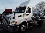 Used 2015 Freightliner Cascadia Day Cab 4x2, Semi Truck for sale #328590 - photo 1