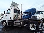 Used 2015 Freightliner Cascadia Day Cab 4x2, Semi Truck for sale #328591 - photo 2