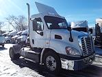 Used 2015 Freightliner Cascadia Day Cab 4x2, Semi Truck for sale #328597 - photo 4