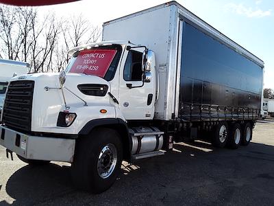 Used 2015 Freightliner 108SD Conventional Cab 8x4, Box Truck for sale #329005 - photo 1