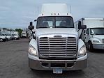 Used 2015 Freightliner Cascadia Day Cab 6x4, Semi Truck for sale #379870 - photo 3