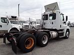 Used 2015 Freightliner Cascadia Day Cab 6x4, Semi Truck for sale #379870 - photo 5