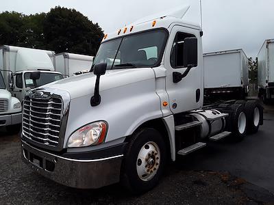 Used 2014 Freightliner Cascadia Day Cab 6x4, Semi Truck for sale #541272 - photo 1