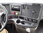 Used 2015 Freightliner Cascadia Day Cab 4x2, Semi Truck for sale #567740 - photo 10